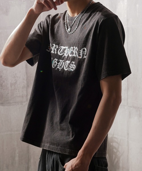 1111clothing(ワンフォークロージング)の「スノー加工 ドリッピング Tシャツ / Snow-Print Dripping T-Shirt(Tシャツ/カットソー・メンズ・ホワイト/ブラック・M/S)」の1枚目の写真