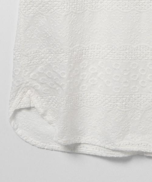 BEAMS BOY（ビームスボーイ）の「BEAMS BOY / カットワーク 後ボタン ブラウス 16SS（シャツ/ブラウス・レディース・ホワイト/ブラック/サックスブルー・ONE SIZE）」の9枚目の写真