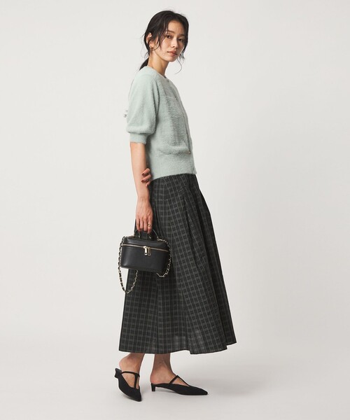 green label relaxing(グリーンレーベルリラクシング)の「チェック タック フレア スカート(スカート・レディース・ブラック/ダークブラウン・36/38/40)」の9枚目の写真