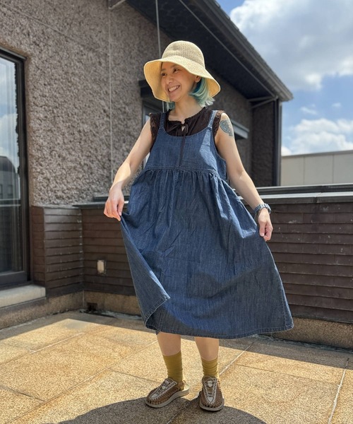 OLD BETTY'S（オールドベティーズ）の「オールドベティーズ【OLD BETTY’S】Denim camisole One-piece（ワンピース・レディース・インディゴブルー・FREE）」の5枚目の写真