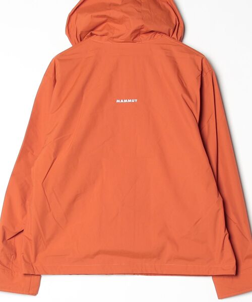 Mammut(マムート)の「マウンテン ソフトシェル フーデッド ジャケット アジアンフィット ウィメンズ / Mountain SO Hooded Jacket AF Women(ブルゾン・レディース・カーキ・SMALL/MEDIUM/LARGE)」の3枚目の写真