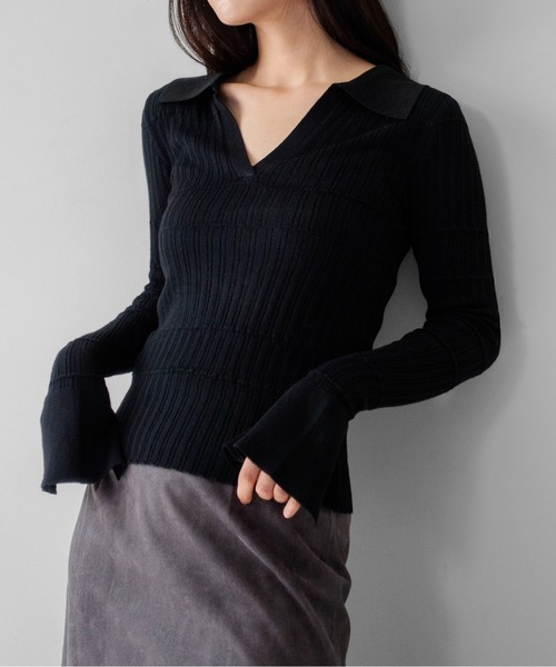 on:nue（オンニュ）の「【on:nue】袖フレアスキッパーメロウリブニット /26-27 AW COLLECTION（ニット/セーター・レディース・グレー/ネイビー/アイボリー/ブラック・FREE）」の2枚目の写真
