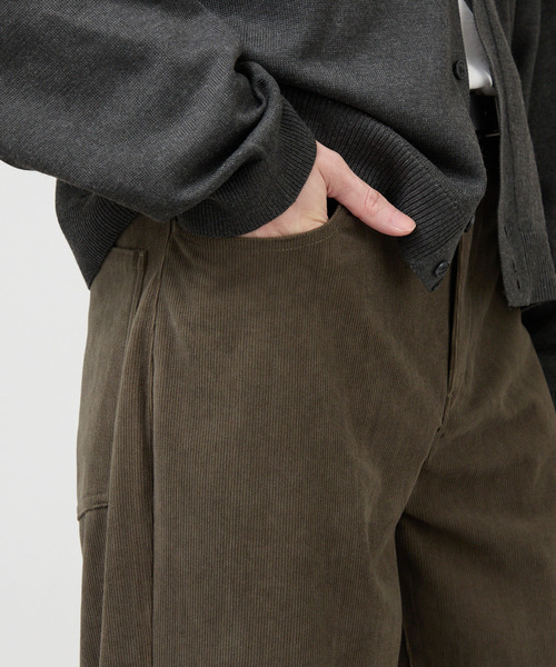 CIYOT(シヨウト)の「【CIYOT】ウォームコーデュロイ セミフレアパンツ(その他パンツ・メンズ・ダークブラウン/グレイッシュブルー/ダークグレー/ダークオリーブ/ベージュ系/ブラック・S/M/L)」の8枚目の写真