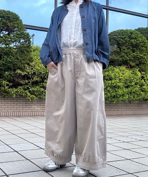 SELF+SERVICE（セルフサービス）の「カラーツイルランタンパンツ　オーガニック綿入（その他パンツ・レディース・ベージュ/グリーン系その他・L/M）」の4枚目の写真