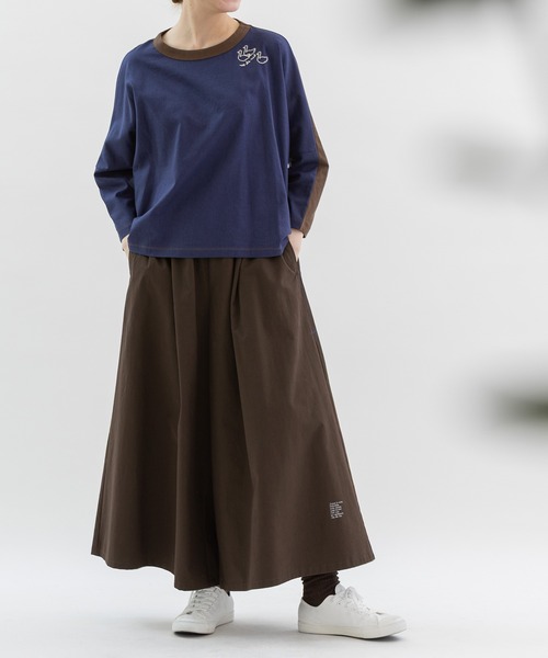 nop de nod（ノップドゥノッド）の「Clocheスワン刺繍布帛9分袖カットソー（Tシャツ/カットソー・レディース・ブラック/ネイビー/ブラウン・3）」の11枚目の写真