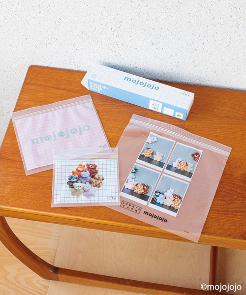LOWRYS FARM（ローリーズファーム）の「【mojojojo】ジッパーバッグ  1055900/GOODS（収納グッズ・レディース・その他・FREE）」の2枚目の写真
