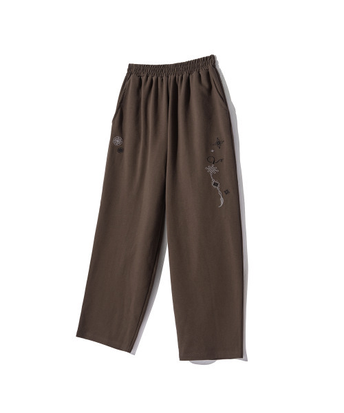 GAKKAI UNIONS(ガッカイユニオンズ)の「オリジン ワイドスウェットパンツ アッシュブラウン(スウェットパンツ・レディース・その他・SMALL/MEDIUM/LARGE)」の4枚目の写真