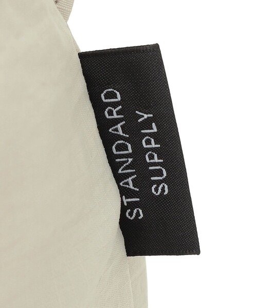 STANDARD SUPPLY（スタンダードサプライ）の「STANDARD SUPPLY: ドローストリング ショルダーバッグ（トートバッグ・メンズ・グレー/ブラック/ナチュラル・ONE SIZE）」の11枚目の写真
