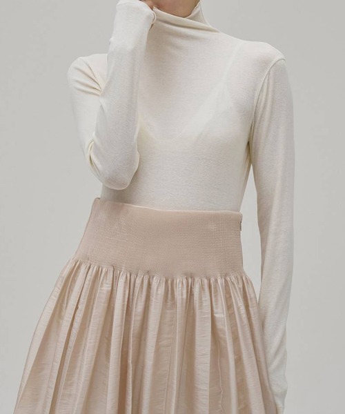 TODAYFUL(トゥデイフル)の「【TODAYFUL/トゥデイフル】Soft Fraise Turtleneck Tops/ソフトフライスタートルネックトップス(Tシャツ/カットソー・レディース・アイボリー/グレー/ダークグレー・FREE)」の6枚目の写真
