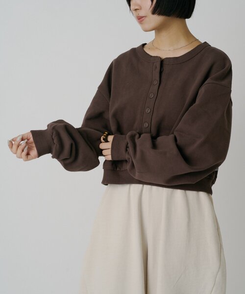 goocy（グーシー）の「【DISCUS】フレンチテリーヘンリーPO（Tシャツ/カットソー・レディース・レッド/グレー/ブラウン/ネイビー・FREE）」の2枚目の写真