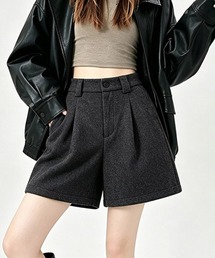 タック入りショートパンツ レディース