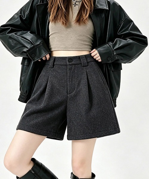 LEMOA(レモア)の「タック入りショートパンツ レディース(その他パンツ・レディース・ブラック/グレー・SMALL/MEDIUM/LARGE/X-LARGE)」の3枚目の写真