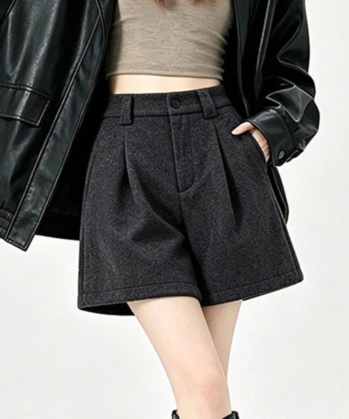 LEMOA(レモア)の「タック入りショートパンツ レディース(その他パンツ・レディース・ブラック/グレー・SMALL/MEDIUM/LARGE/X-LARGE)」の10枚目の写真