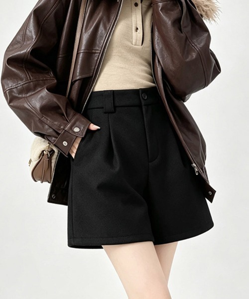 LEMOA(レモア)の「タック入りショートパンツ レディース(その他パンツ・レディース・ブラック/グレー・SMALL/MEDIUM/LARGE/X-LARGE)」の14枚目の写真