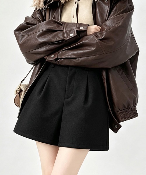 LEMOA(レモア)の「タック入りショートパンツ レディース(その他パンツ・レディース・ブラック/グレー・SMALL/MEDIUM/LARGE/X-LARGE)」の15枚目の写真