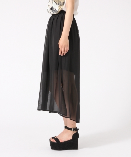 HARE(ハレ)の「シフォンギャザーマキシスカート(HARE)(スカート・レディース・グレー/ブラック・FREE)」の5枚目の写真