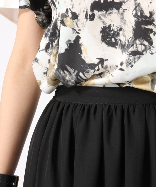 HARE(ハレ)の「シフォンギャザーマキシスカート(HARE)(スカート・レディース・グレー/ブラック・FREE)」の7枚目の写真