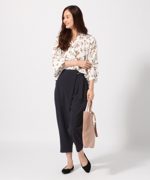 GLOBAL WORK（グローバルワーク）の「ギャザープリントブラウス長袖/761375（シャツ/ブラウス・レディース・ネイビー/ホワイト/ピンク・LARGE/SMALL/MEDIUM）」の4枚目の写真