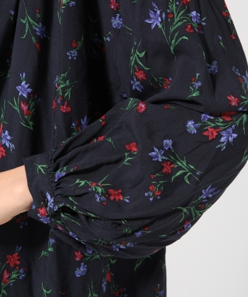 GLOBAL WORK（グローバルワーク）の「ギャザープリントブラウス長袖/761375（シャツ/ブラウス・レディース・ネイビー/ホワイト/ピンク・LARGE/SMALL/MEDIUM）」の10枚目の写真