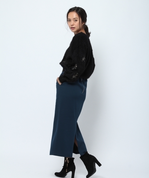 laboratory work（ラボラトリーワーク）の「フェザーラメ刺繍ニットプルオーバー（ニット/セーター・レディース・ブラック/オフホワイト/ピンク・MEDIUM）」の6枚目の写真