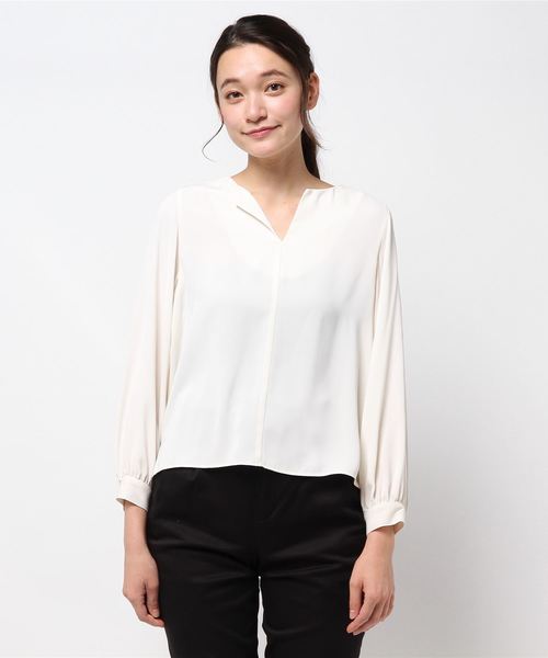 N.（N. Natural Beauty Basic）（エヌエヌナチュラルビューティーベーシック）の「オープンカラージョーゼットブラウス（シャツ/ブラウス・レディース・ホワイト/ネイビー/ライトグリーン・MEDIUM）」の20枚目の写真