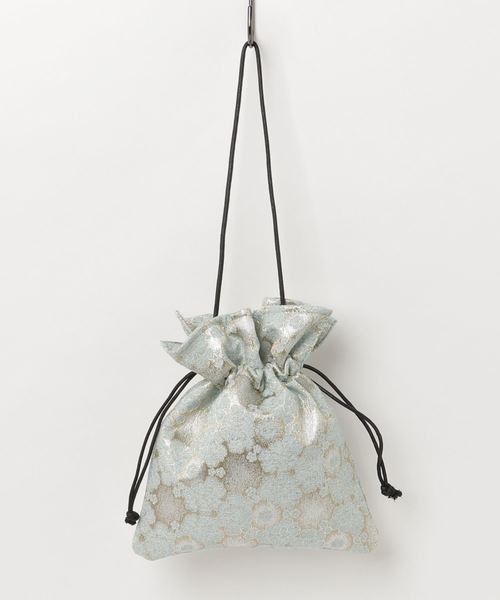 merlot plus(メルロープリュス)の「花柄巾着バッグ2563(ハンドバッグ・レディース・ライトブルー/ブラック/オフホワイト/イエロー・FREE)」の7枚目の写真