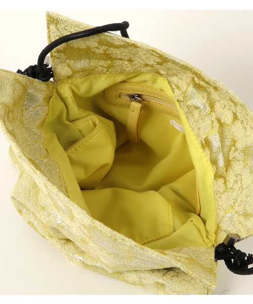 merlot plus(メルロープリュス)の「花柄巾着バッグ2563(ハンドバッグ・レディース・ライトブルー/ブラック/オフホワイト/イエロー・FREE)」の8枚目の写真