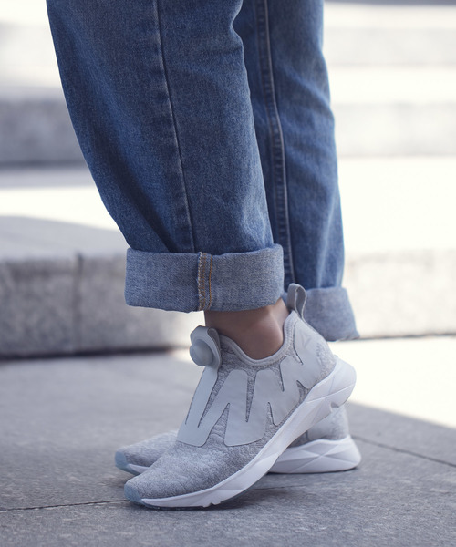 Reebok(リーボック)の「ポンプシュプリーム(スニーカー・メンズ・ライトグレー・25.5cm/26.5cm/27.5cm/28.5cm/23.0cm/24.0cm/25.0cm/26.0cm/27.0cm/28.0cm/29.0cm)」の5枚目の写真