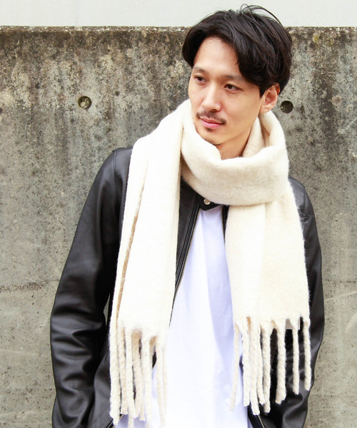 DETAILS（ディテールズ）の「DETAILS/ もふもふストール（ストール/ショール・メンズ・ベージュ/ネイビー/グレー/ピンク/ブルー/アイボリー/キャメル・FREE）」の2枚目の写真