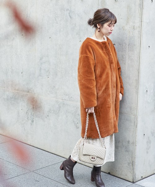 natural couture（ナチュラルクチュール）の「エコファーレディロングコート（その他アウター・レディース・ベージュ/パープル/ブラウン・FREE）」の22枚目の写真