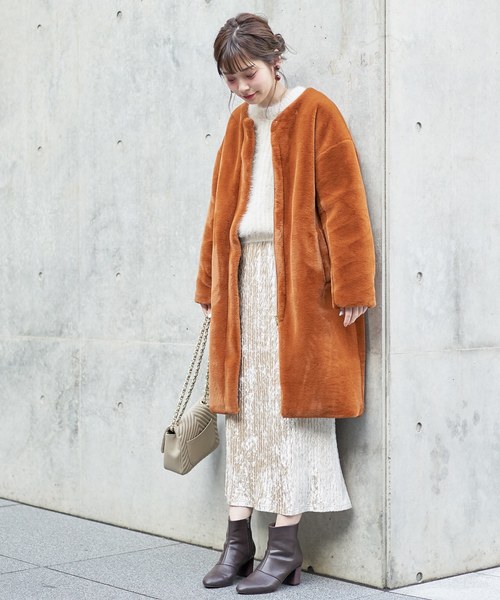 natural couture（ナチュラルクチュール）の「エコファーレディロングコート（その他アウター・レディース・ベージュ/パープル/ブラウン・FREE）」の16枚目の写真