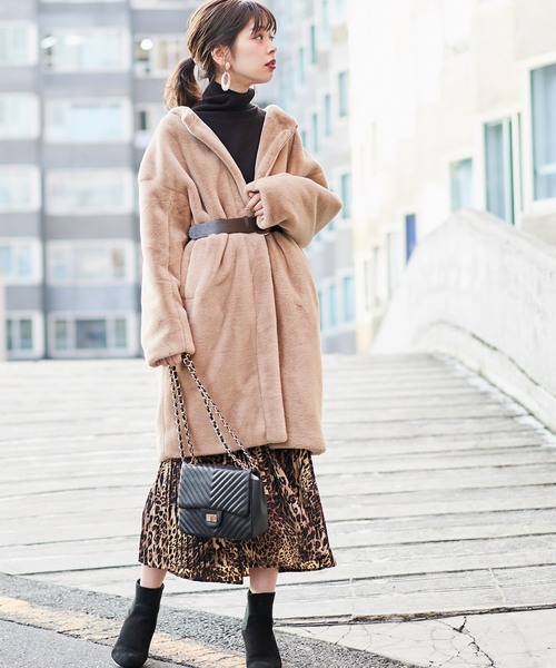 natural couture（ナチュラルクチュール）の「エコファーレディロングコート（その他アウター・レディース・ベージュ/パープル/ブラウン・FREE）」の7枚目の写真