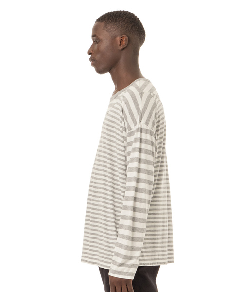 Sandinista(サンディニスタ)の「Easy Fit Crazy Cut Border L/S Tee / イージーフィットボーダー長袖Tシャツ(Tシャツ/カットソー・メンズ・ブラウン/ブラック×ホワイト/グレー×ホワイト・SMALL/MEDIUM/LARGE)」の9枚目の写真