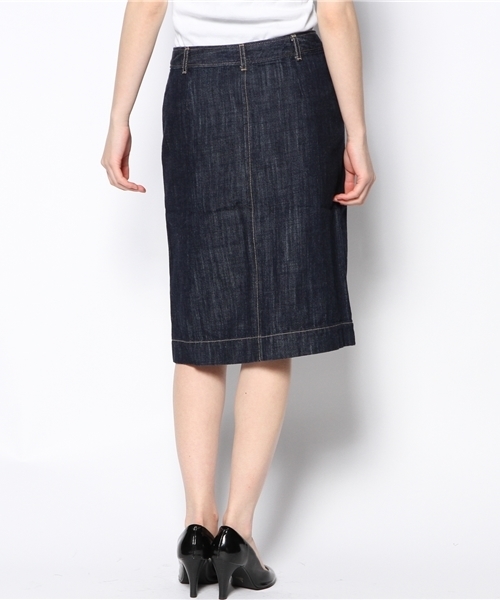 MACKINTOSH PHILOSOPHY（ﾏｯｷﾝﾄｯｼｭ ﾌｨﾛｿﾌｨｰ）の「コンフォートデニムスカート（デニムスカート・レディース・ブルー・1/2）」の3枚目の写真