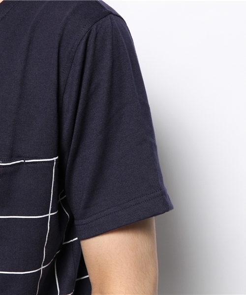 WEGO(ウィゴー)の「WEGO/ウィンドウペン切替Tシャツ(Tシャツ/カットソー・メンズ・ホワイト/ネイビー・MEDIUM/LARGE)」の4枚目の写真