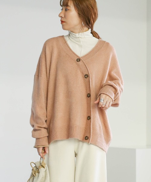 select MOCA(セレクトモカ)の「ボタンニュアンスニット/ウール混Vネックフェイクボタンリブスリーブニット(ニット/セーター・レディース・ブラック/ベージュ/アイボリー・FREE)」の1枚目の写真