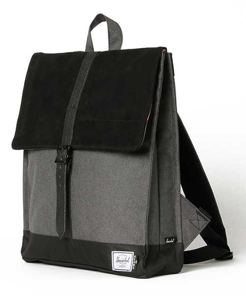 BEAMS（ビームス）の「Herschel×BEAMS / 別注 “CITY”（BLACK）（バックパック/リュック・メンズ・ブラック・ONE SIZE）」の4枚目の写真