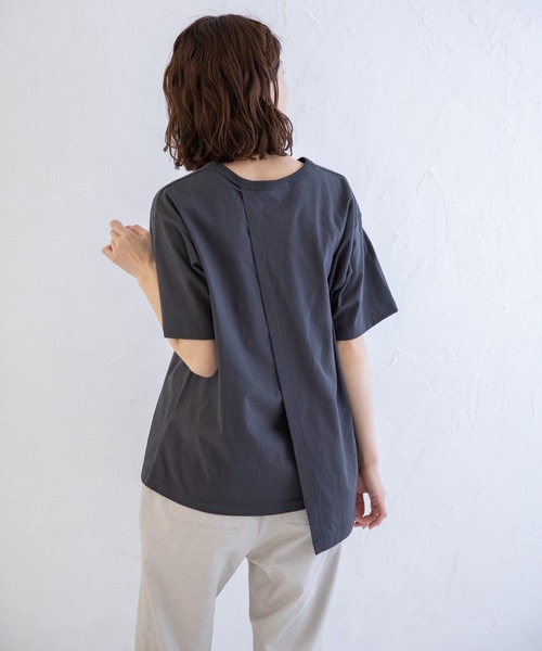 Munich(ミューニック)の「タンブラードライソフトジャージー レイヤードTシャツ(Tシャツ/カットソー・レディース・ホワイト/ブラック/ダークグレー/ライトベージュ・FREE)」の15枚目の写真