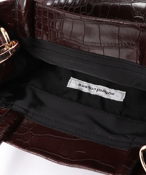 natural couture(ナチュラルクチュール)の「クロコ2WAYミニショルダーバッグ(ショルダーバッグ・レディース・ベージュ/ブラウン/アイボリー/ブラック・FREE)」の6枚目の写真