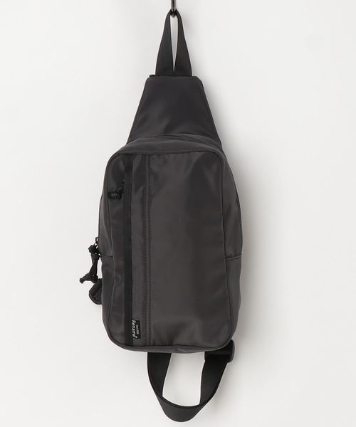 Rename（リネーム）の「《WEB限定》Rename board ミニボディバッグ（ボディバッグ/ウエストポーチ）」 WEAR