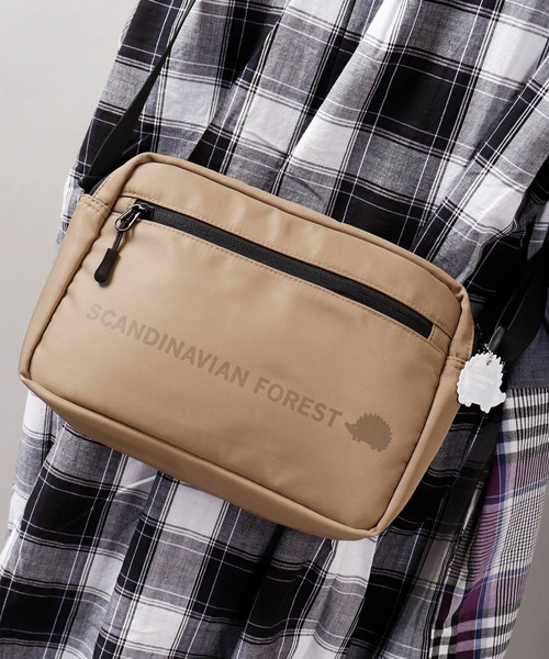 SCANDINAVIAN FOREST(スカンジナビアン・フォレスト)の「SCANDINAVIAN FOREST 2ファスナープリントミニショルダーバッグ(ショルダーバッグ・レディース・ブラック/ネイビー/グレー/ピンク/グリーン/グレー系その他/グレー系その他2/ダークブルー/チャコールグレー/イエロー/ライトグリーン/サックスブルー/ブラウン/ベージュ系その他/グリーン系その他・FREE/F)」の5枚目の写真
