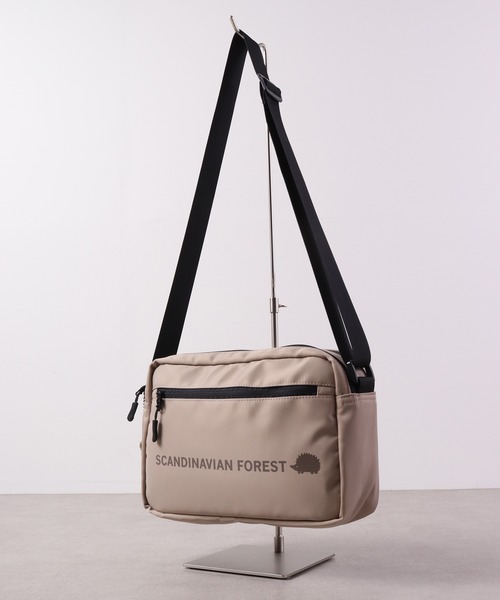 SCANDINAVIAN FOREST(スカンジナビアン・フォレスト)の「SCANDINAVIAN FOREST 2ファスナープリントミニショルダーバッグ(ショルダーバッグ・レディース・ブラック/ネイビー/グレー/ピンク/グリーン/グレー系その他/グレー系その他2/ダークブルー/チャコールグレー/イエロー/ライトグリーン/サックスブルー/ブラウン/ベージュ系その他/グリーン系その他・FREE/F)」の22枚目の写真