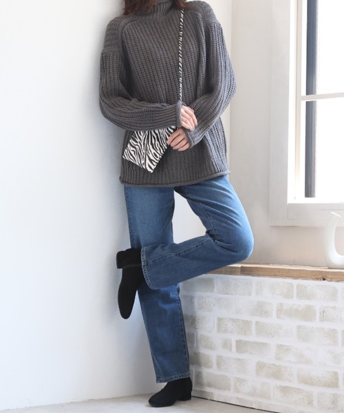 VIVIAN（ヴィヴィアン）の「スクエアトゥローヒールストレッチミドルブーツ（ブーツ・レディース・ダークブラウン/ブラック/グレー系その他7/アイボリー/ホワイト/グレー系その他6/ブラック系その他3/シルバー・S/LL/L/M/SS/XL）」の20枚目の写真