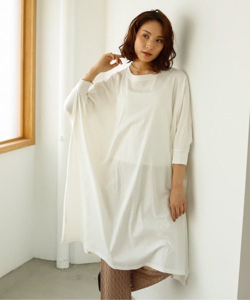 Auntie Rosa Holiday(アンティローザホリデー)の「ワイドシルエットコットンTEEワンピース(ワンピース・レディース・ホワイト/グレー系その他/ブラック・FREE)」の4枚目の写真