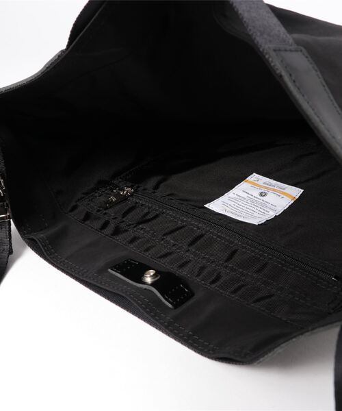 バッグ AS2OV SHRINK NYLON SACOCHE L AS2OV（アッソブ）の「AS2OV (アッソブ) SHRINK NYLON SACOCHE L
