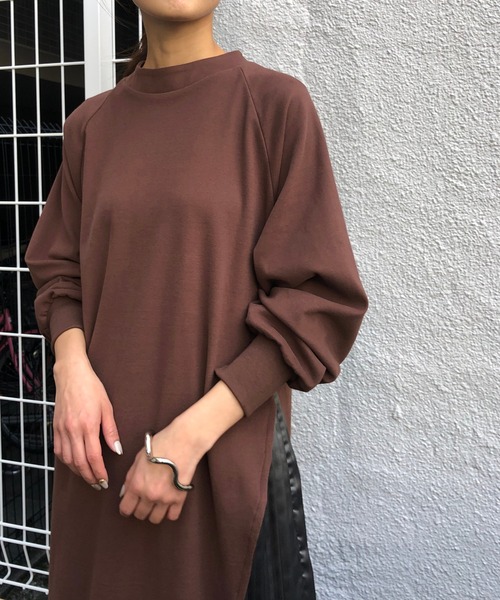 &g'aime(アンジェム)の「【&g'aime】サイドスリットチュニック(Tシャツ/カットソー・レディース・ブラック/パープル/ブラウン/グレー・FREE)」の16枚目の写真