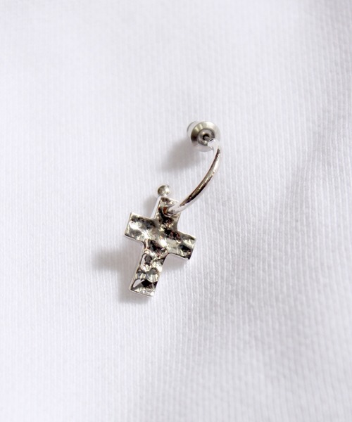 Ayler(アイラー)の「【Ayler】Cross pierce Ay-003(ピアス(片耳用)・メンズ・シルバー/ゴールド・FREE)」の1枚目の写真