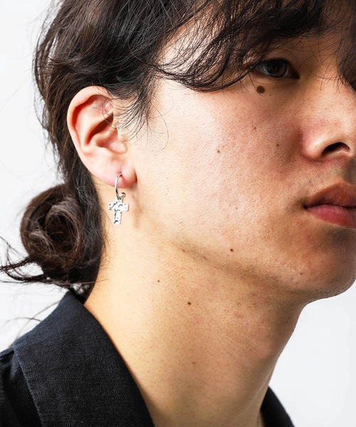 Ayler(アイラー)の「【Ayler】Cross pierce Ay-003(ピアス(片耳用)・メンズ・シルバー/ゴールド・FREE)」の12枚目の写真