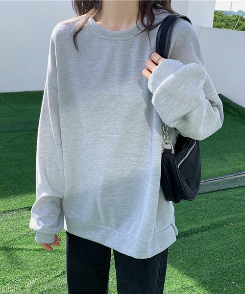 urge：（アージコロン ）の「【URGE：】くすみカラー　ルーズシルエット　スウェット　トレーナー（スウェット・レディース・ブラック/パープル/グレー/レッド/ピンク/イエロー/ブルー/グリーン・M/L/XL）」の20枚目の写真