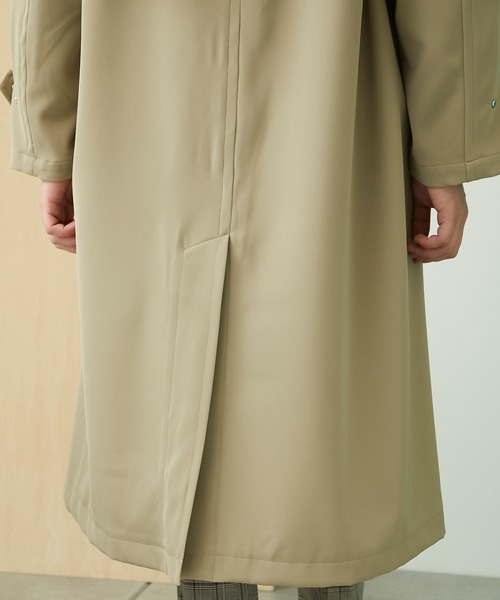 ユナイテッドトウキョウ　後ろ刺繍トレンチコート　スパンコール　マキシ丈　金ボタン UNITED TOKYO（ユナイテッドトウキョウ）の「Aライン